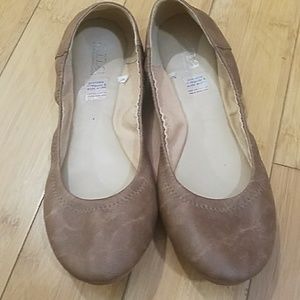 A.N.A. Brown Flats 9